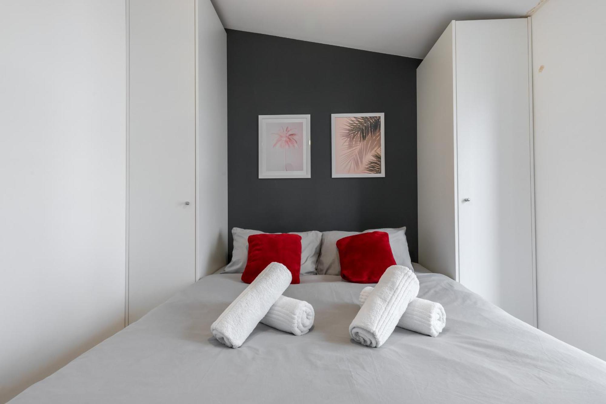 Magenta Square Central 1 Bdr With Ac Nicea Zewnętrze zdjęcie