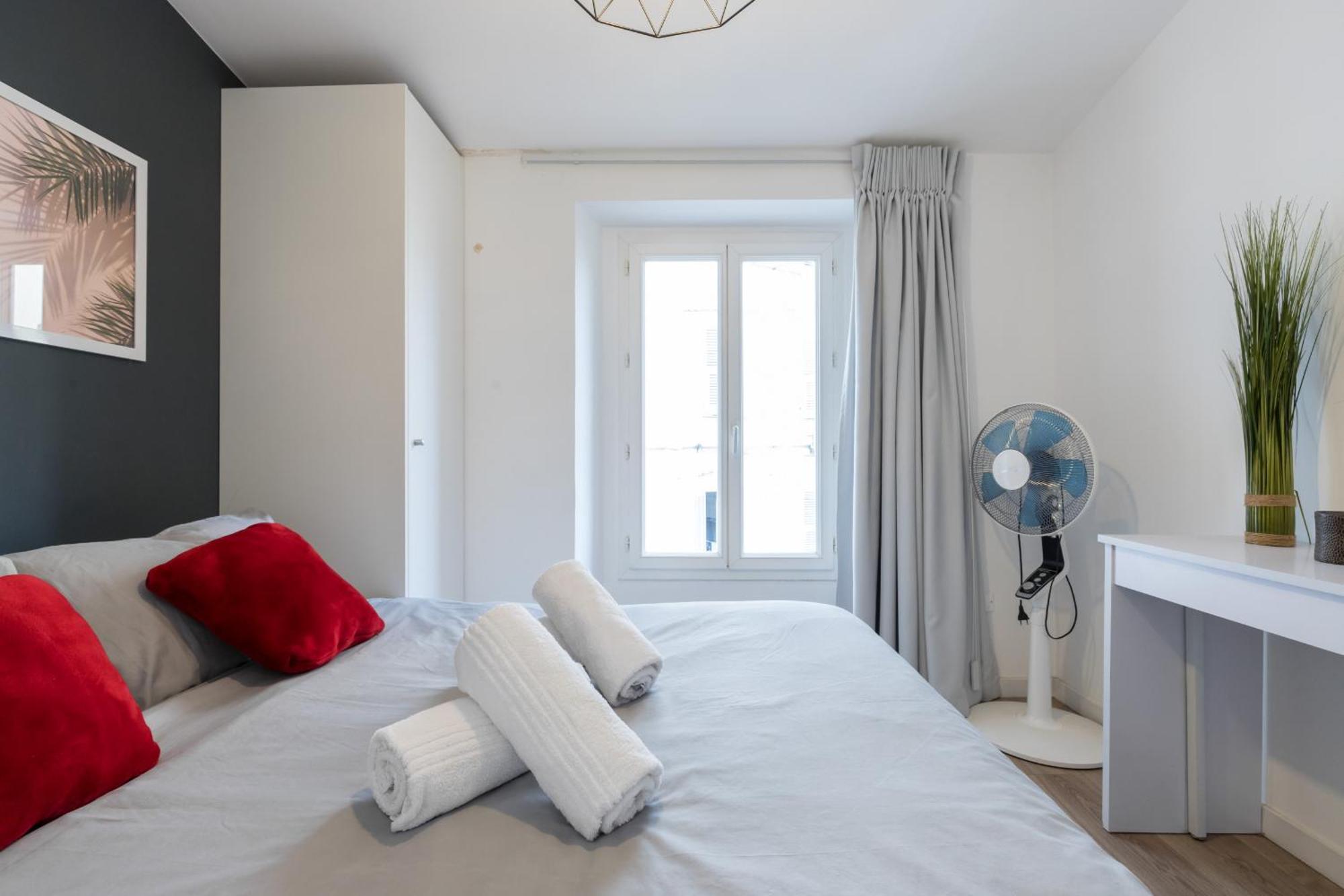 Magenta Square Central 1 Bdr With Ac Nicea Zewnętrze zdjęcie